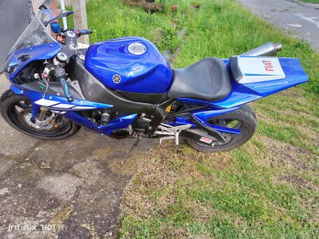 2002 Yamaha YZF-R1, синий, 450000 рублей, вид 5