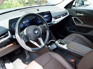 2025 BMW X1 Long 20Li sDrive III (U11/U12), чёрный, 3300000 рублей, вид 3