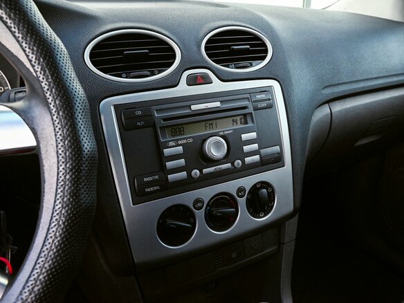 2006 Ford Focus II, голубой, 335000 рублей - вид 10