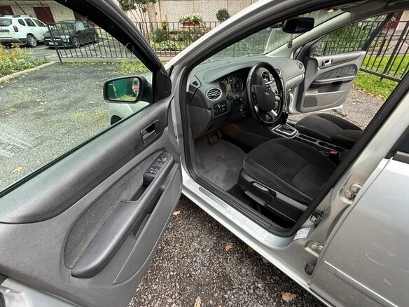 2006 Ford Focus II, серебристый, 630000 рублей - вид 7