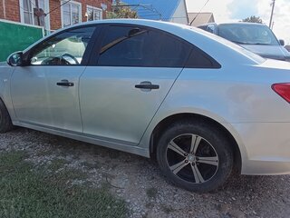 2012 Chevrolet Cruze I, серебристый, 570000 рублей, вид 4
