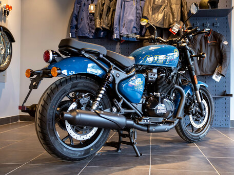 2026 Royal Enfield Shotgun, синий, 732000 рублей, вид 3