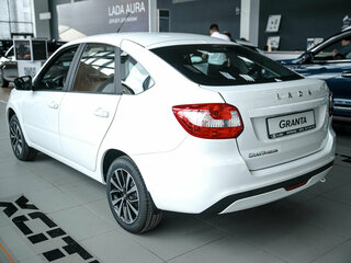 2026 Lada (ВАЗ) Granta I Рестайлинг, белый, 1205000 рублей, вид 2