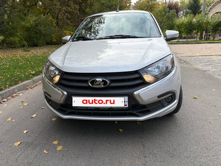 2024 Lada (ВАЗ) Granta I Рестайлинг, серебристый, 935000 рублей, вид 1