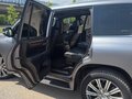 2016 Lexus LX 570 III Рестайлинг 2, серый, 6000000 рублей - вид 10