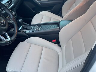 2017 Mazda 6 III (GJ) Рестайлинг, белый, 1800000 рублей, вид 5
