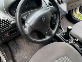 2007 Peugeot 206, серебристый, 170000 рублей, вид 4