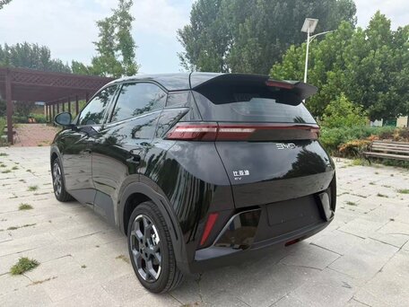 2024 BYD Seagull 30.08 kWh I, чёрный, 1370000 рублей, вид 5