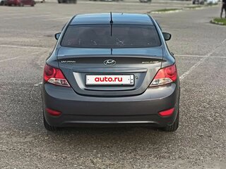 2011 Hyundai Solaris I, серый, 580000 рублей, вид 5
