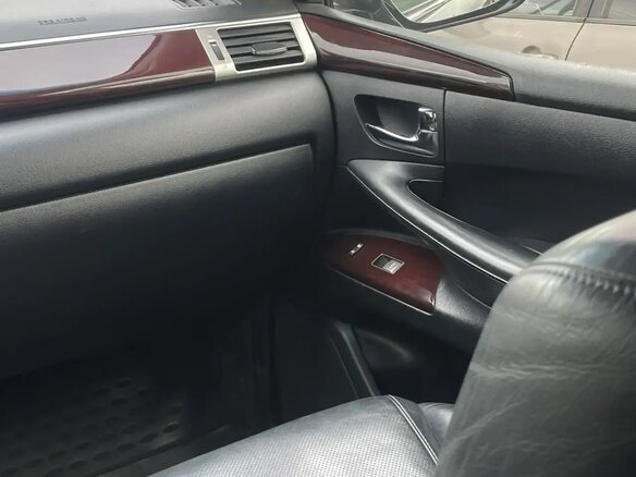 2012 Lexus LX 570 III Рестайлинг, чёрный, 4500000 рублей - вид 20