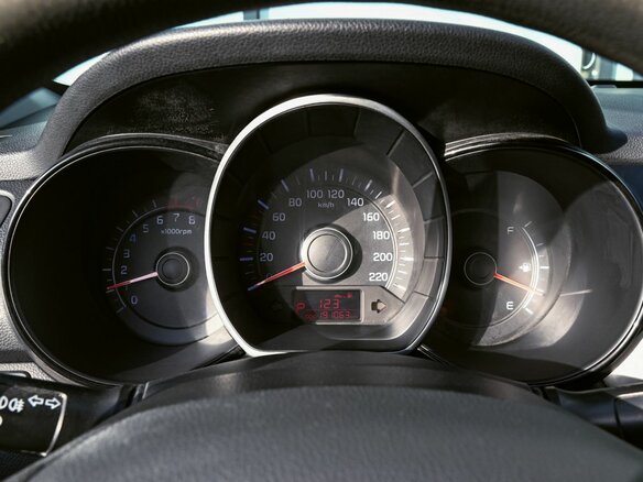 2012 Kia Rio 4-speed III, белый, 837000 рублей - вид 8