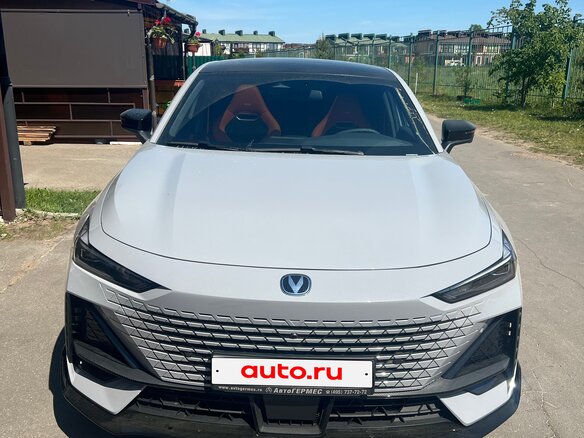 2023 Changan UNI-V I, серый, 2350000 рублей - вид 1