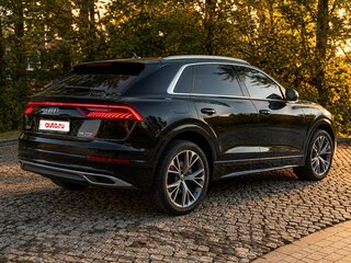 2019 Audi Q8 55 TFSI I (4M), чёрный, 5250000 рублей, вид 3