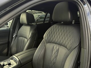 2024 BMW X6 30d III (G06) Рестайлинг, чёрный, 13200000 рублей, вид 4