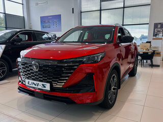 2025 Changan UNI-S I, красный, 3179900 рублей, вид 1