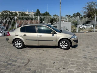 2006 Renault Megane II Рестайлинг, серый, 235000 рублей, вид 3