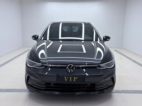 2022 Volkswagen Golf VIII, серый, 2176000 рублей, вид 2
