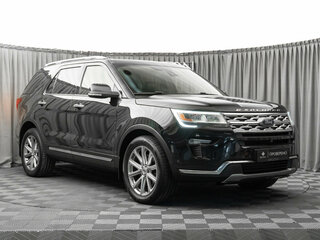 2018 Ford Explorer V Рестайлинг, чёрный, 2360000 рублей, вид 2