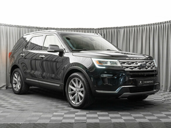 2018 Ford Explorer V Рестайлинг, чёрный - вид 1