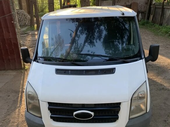 2008 Ford Transit, белый