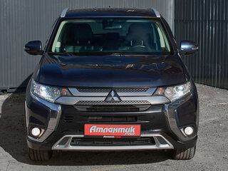 2019 Mitsubishi Outlander III Рестайлинг 3, синий, 2165000 рублей, вид 2