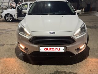 2017 Ford Focus III Рестайлинг, белый, 1350000 рублей, вид 2