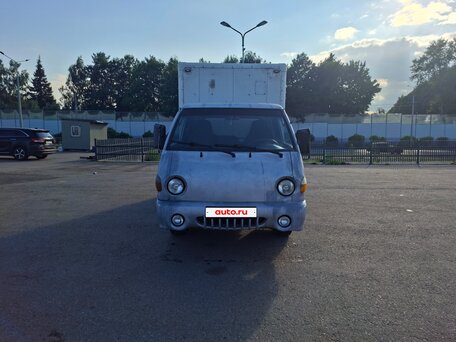2012 Hyundai Porter, серебристый, 450000 рублей, вид 2