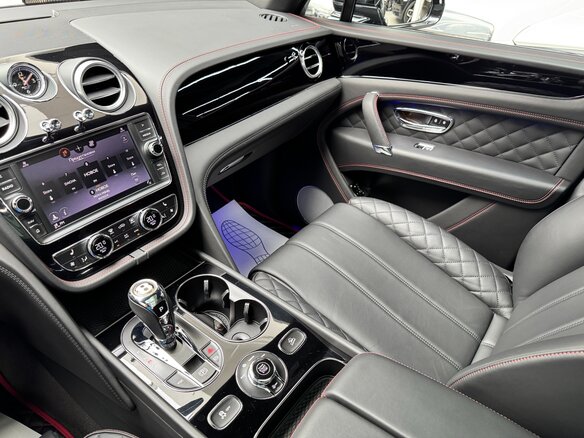 2019 Bentley Bentayga I, чёрный, 12950000 рублей - вид 30