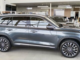 2026 Geely Monjaro I Рестайлинг, серый, 4954990 рублей, вид 4