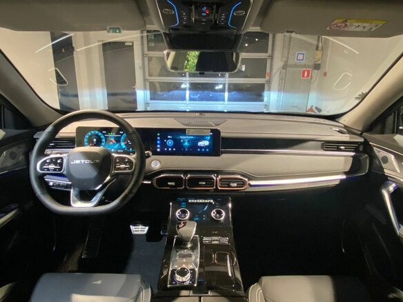 2026 Jetour X70+ I Рестайлинг, чёрный, 3421000 рублей - вид 6