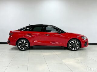 2023 Audi A3 35 TFSI Long IV (8Y), красный, 1800000 рублей, вид 4