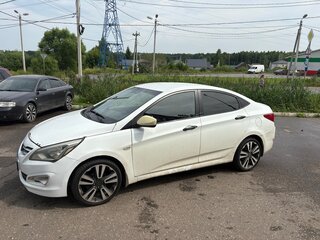 2015 Hyundai Solaris I Рестайлинг, белый, 548000 рублей, вид 4