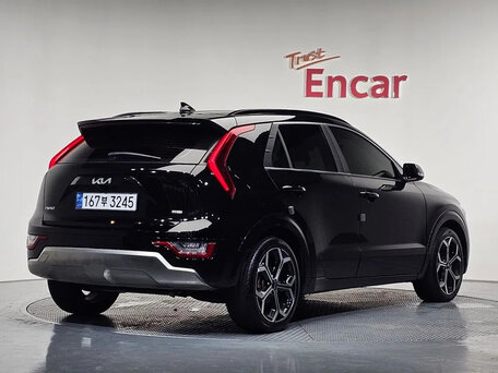 2022 Kia Niro II, чёрный, 2248000 рублей, вид 2