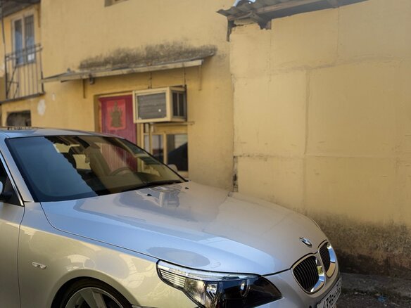 2003 BMW 5 серии 520i V (E60/E61), серебристый, 900000 рублей - вид 7