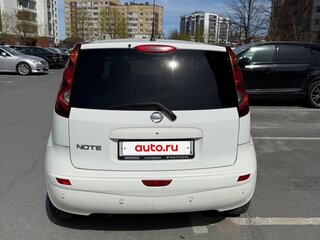 2012 Nissan Note I Рестайлинг, белый, 1290000 рублей, вид 3
