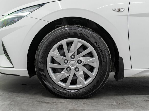 2021 Hyundai Elantra VII (CN7), белый, 2015000 рублей - вид 15