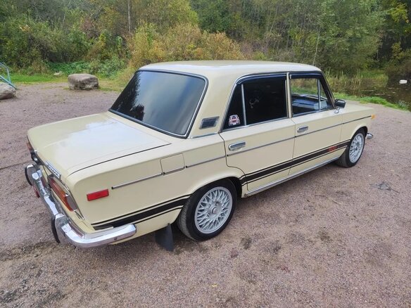 1985 Lada (ВАЗ) 2106, бежевый, 300000 рублей - вид 12