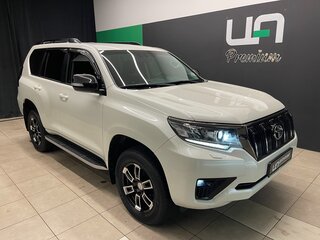 2020 Toyota Land Cruiser Prado 150 Series Рестайлинг 2, белый, 6500000 рублей, вид 1