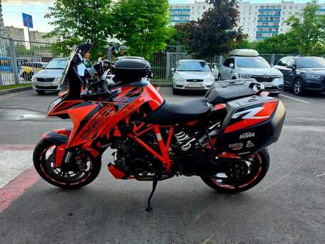 2022 KTM 1290 Super Duke GT, оранжевый, 1449000 рублей, вид 3
