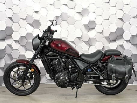 2023 Honda CMX 1100 Rebel, красный, 999000 рублей, вид 4