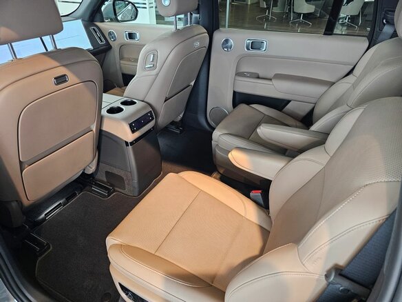 2025 Li Auto (Lixiang) L9 52.3 kWh I Рестайлинг, чёрный - вид 30