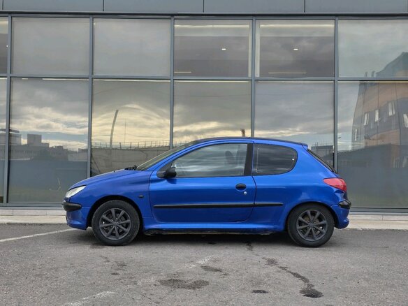 2001 Peugeot 206, синий, 114000 рублей - вид 5