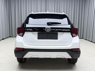 2022 Toyota Yaris L XP150 Рестайлинг, белый, 1005000 рублей, вид 4