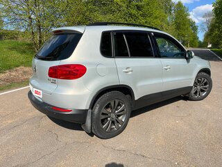 2011 Volkswagen Tiguan I Рестайлинг, серебристый, 1000000 рублей, вид 2