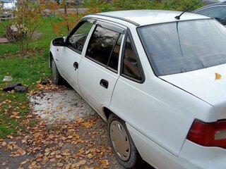 2010 Daewoo Nexia I Рестайлинг, белый, 200000 рублей, вид 3