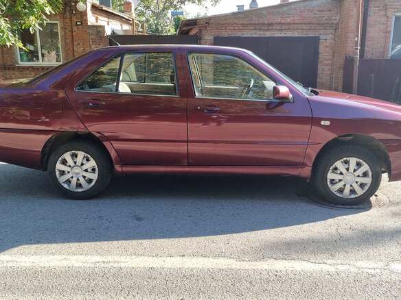 2010 Vortex Corda, красный, 230000 рублей - вид 2