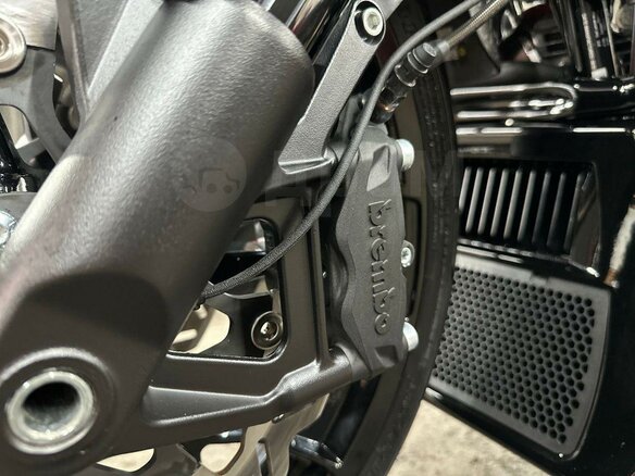2025 Harley-Davidson CVO Road Glide ST, красный, 5170000 рублей - вид 30