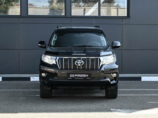 2018 Toyota Land Cruiser Prado 150 Series Рестайлинг 2, чёрный, 4699000 рублей, вид 3