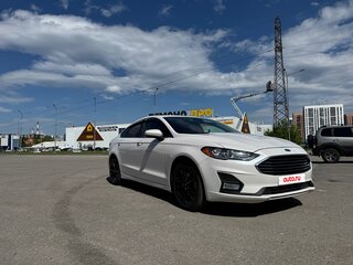 2020 Ford Fusion (North America) II Рестайлинг, белый, 1550000 рублей, вид 3