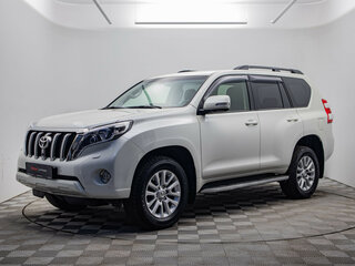 2016 Toyota Land Cruiser Prado 6-speed 150 Series Рестайлинг 1, белый, 4780000 рублей, вид 1